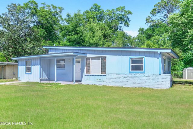 1629 LOUVRE Drive, Jacksonville, FL 32221
