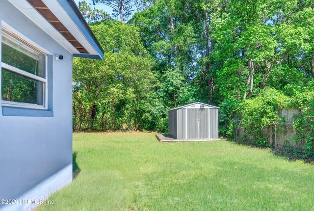 1629 LOUVRE Drive, Jacksonville, FL 32221