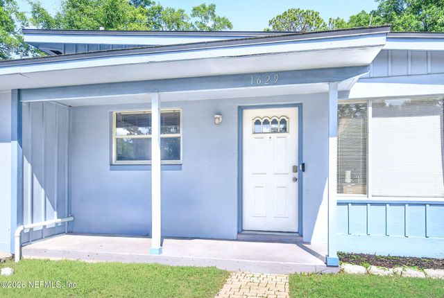 1629 LOUVRE Drive, Jacksonville, FL 32221