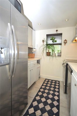 7561 NW 16th Street 2303, Plantation, FL 33313