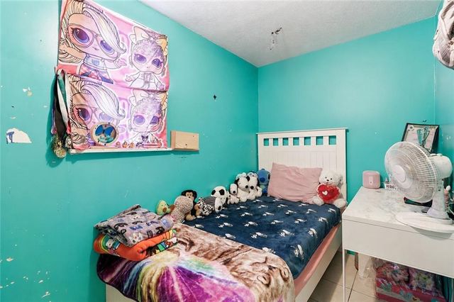 2202 Wood Avenue, Kansas City, KS 66104