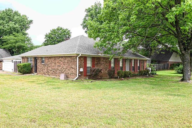 3275 ALTRURIA RD, Bartlett, TN 38134