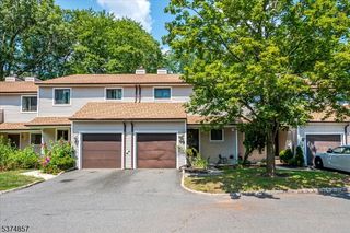 6 Tulip Ct, Edison Twp., NJ 08820