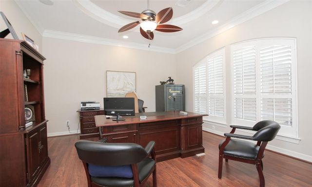 1525 Briar Bend, Friendswood, TX 77546