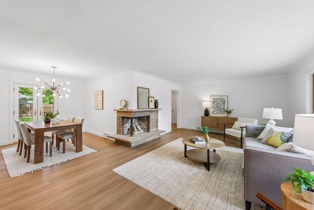 6 Mission Lane, Bloomington, MN 55420