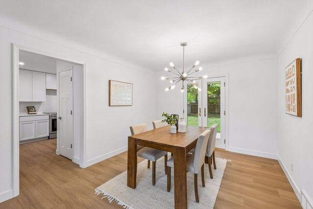 6 Mission Lane, Bloomington, MN 55420