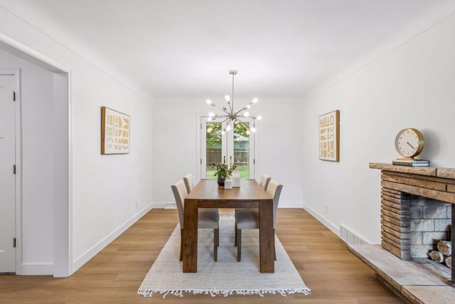 6 Mission Lane, Bloomington, MN 55420