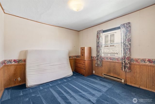 509 W 7th Street, Port Angeles, WA 98363