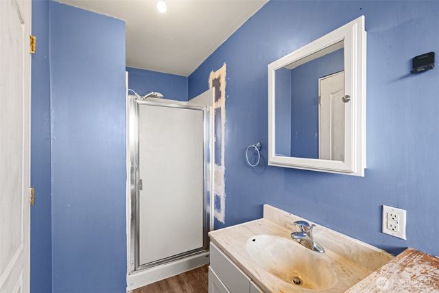 509 W 7th Street, Port Angeles, WA 98363