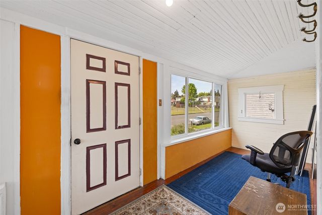509 W 7th Street, Port Angeles, WA 98363