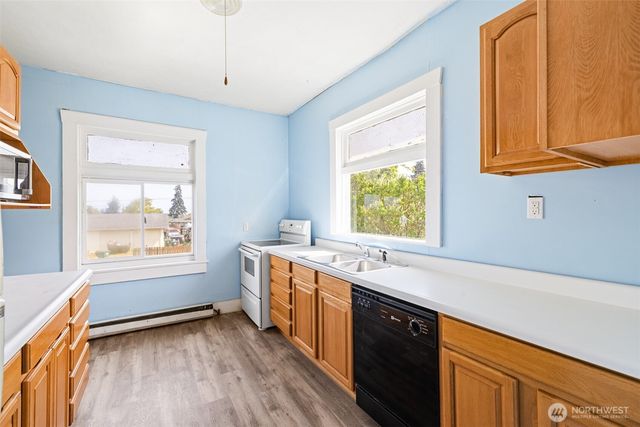 509 W 7th Street, Port Angeles, WA 98363