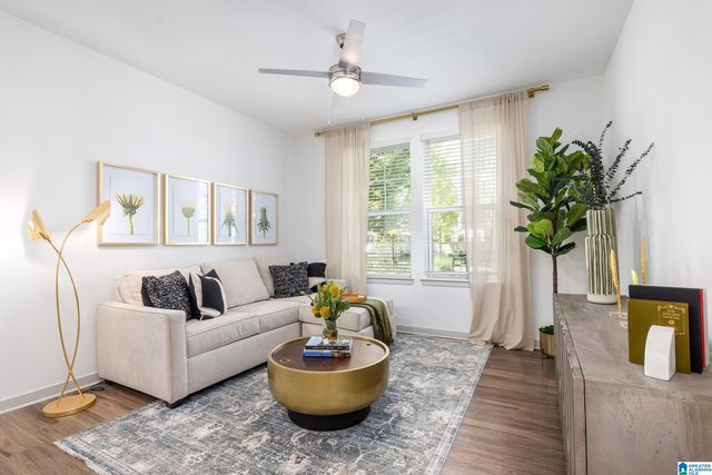 3090 HIGHWAY 280, Birmingham, AL 35223