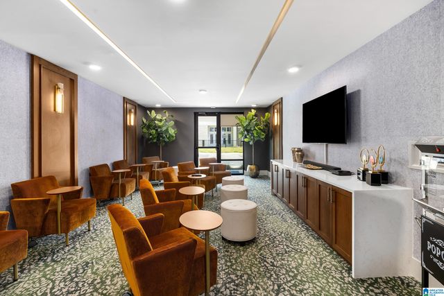 3090 HIGHWAY 280, Birmingham, AL 35223