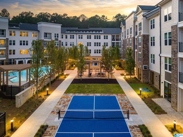 3090 HIGHWAY 280, Birmingham, AL 35223