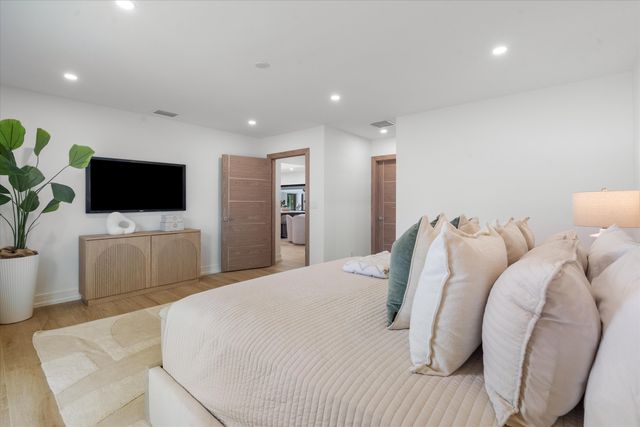 6749 S Grande Drive, Boca Raton, FL 33433