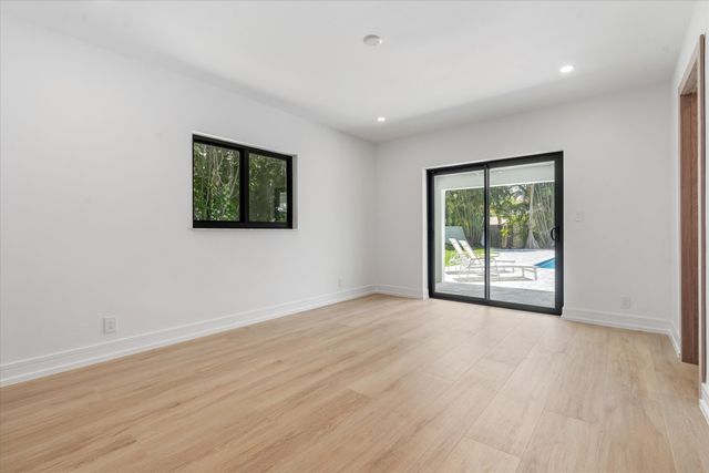 6749 S Grande Drive, Boca Raton, FL 33433