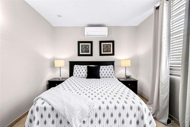 6006 VIA DEL PALMAR, Toa Baja, PR 00951