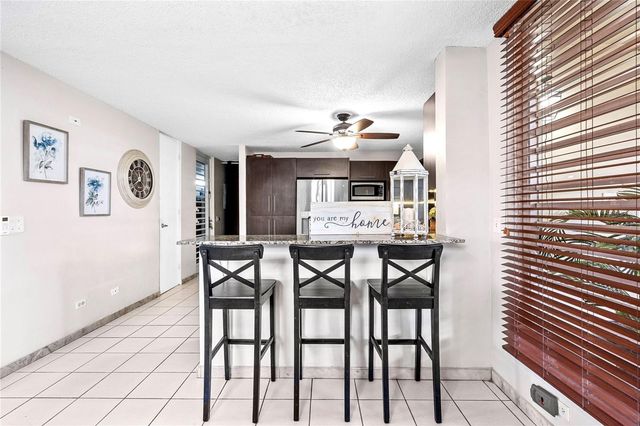 6006 VIA DEL PALMAR, Toa Baja, PR 00951