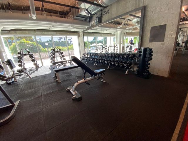 2301 Collins Ave 507, Miami Beach, FL 33139