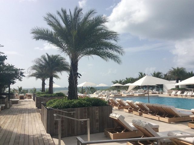 2301 Collins Ave 507, Miami Beach, FL 33139