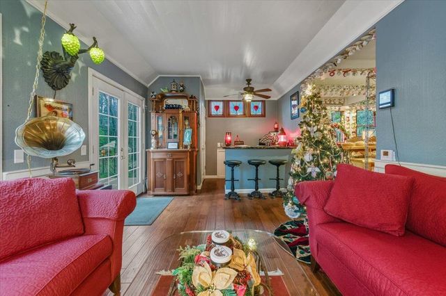 317 S Pine St, Nevada City, CA 95959