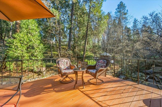 317 S Pine St, Nevada City, CA 95959