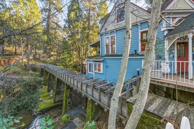 317 S Pine St, Nevada City, CA 95959