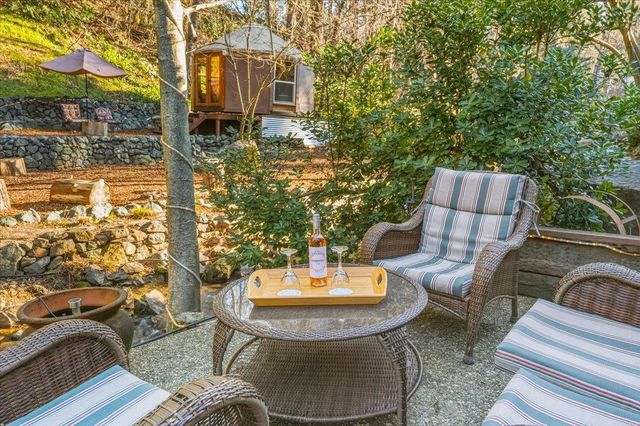 317 S Pine St, Nevada City, CA 95959