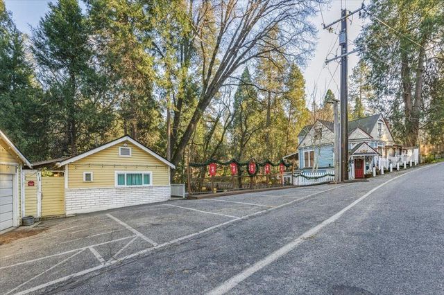 317 S Pine St, Nevada City, CA 95959
