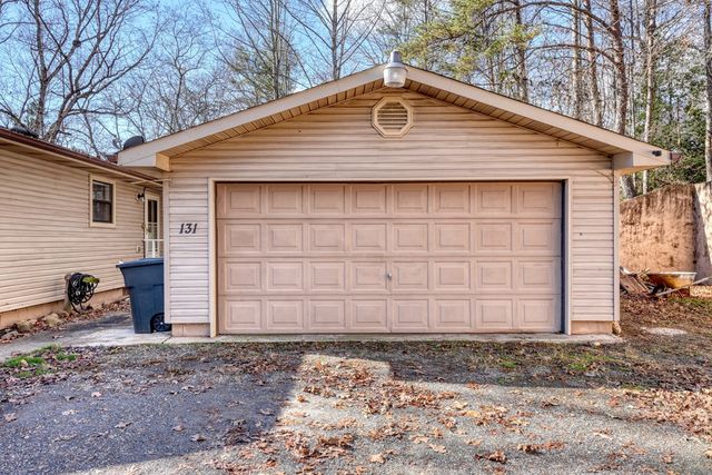 131 Hickory Ridge Circle, Hayesville, NC 28904