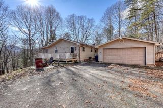 131 Hickory Ridge Circle, Hayesville, NC 28904