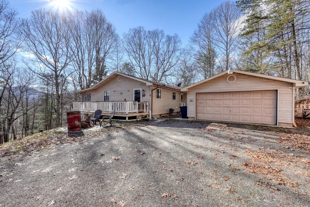 131 Hickory Ridge Circle, Hayesville, NC 28904