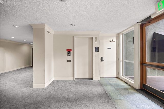 1720 Mission Street 18, South Pasadena, CA 91030