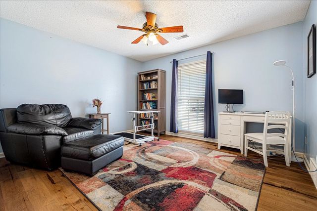 2187 CUMBERNAULD CIR, Germantown, TN 38139