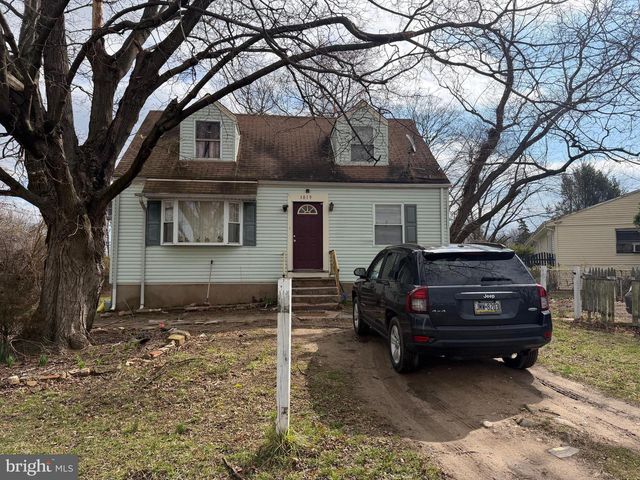 1019 WINDER DR, Bristol, PA 19007