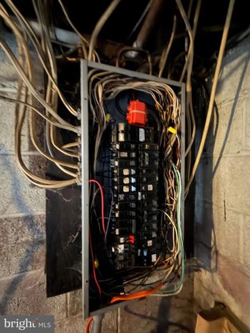 1019 WINDER DR, Bristol, PA 19007