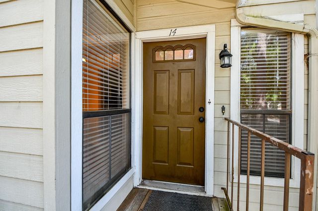 3500 Tangle Brush Drive 14, The Woodlands, TX 77381