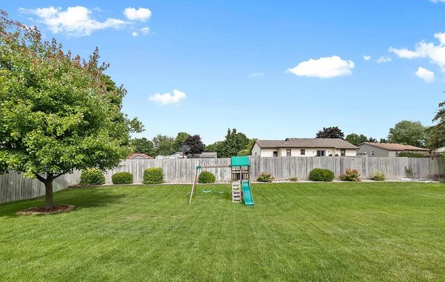 483 Sunbrook Street Se, Gaines Twp, MI 49508