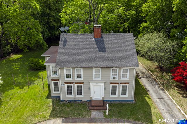 276 Washington Street, Norwich, CT 06360