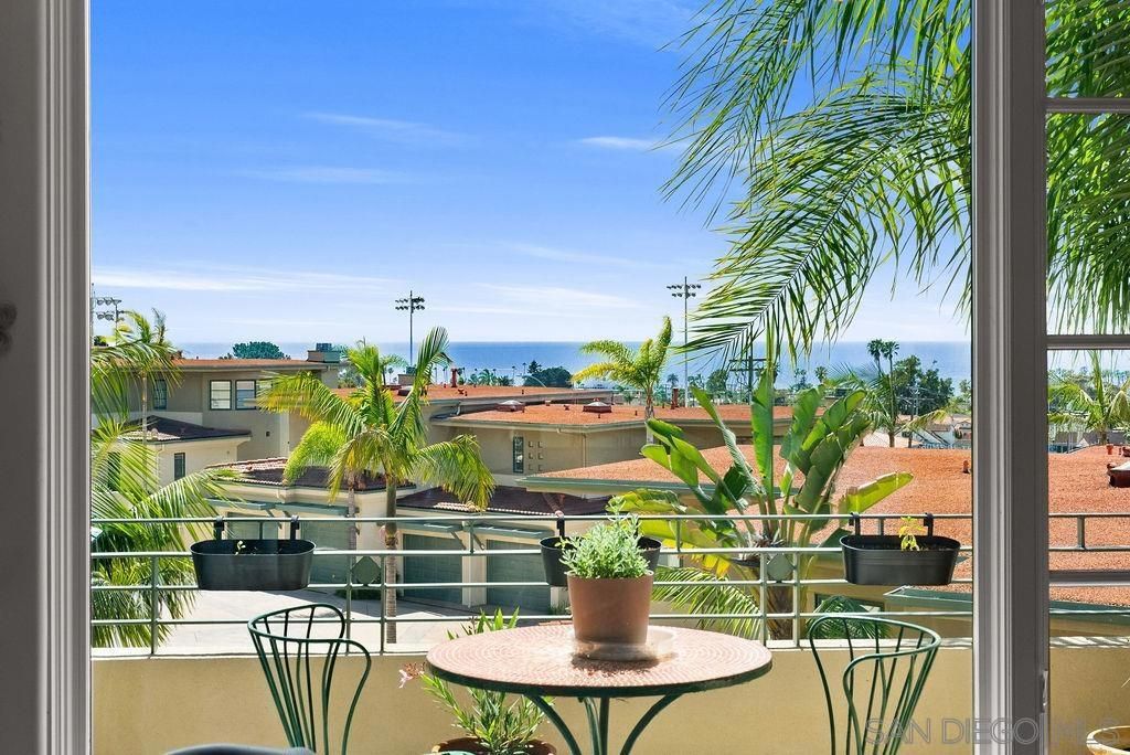7157 Fay Ave, La Jolla, CA 92037 — photo 2