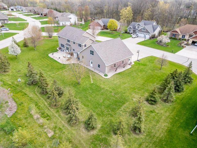 W5071 Cherrywood COURT, Sherwood, WI 54169