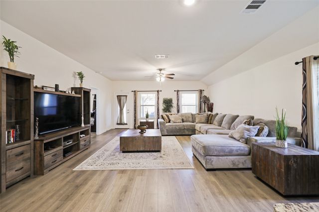 310 Hollow Branch Drive, Royse City, TX 75189