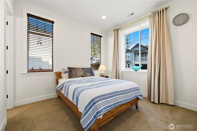 1291 247th Place NE, Sammamish, WA 98074