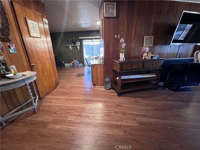 46 Roud Table Drive, Riverside, CA 92507