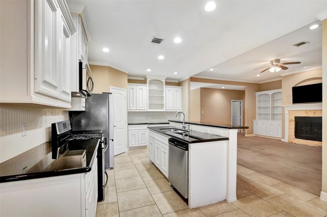 23618 Napa View Valley Drive, Magnolia, TX 77355