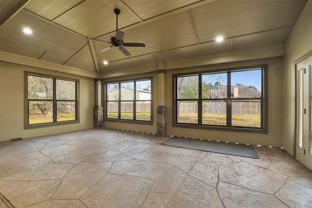 23618 Napa View Valley Drive, Magnolia, TX 77355