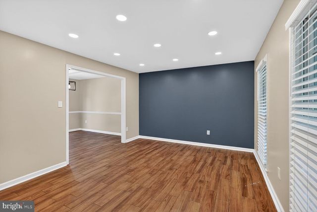16929 BRIARDALE RD, Rockville, MD 20855
