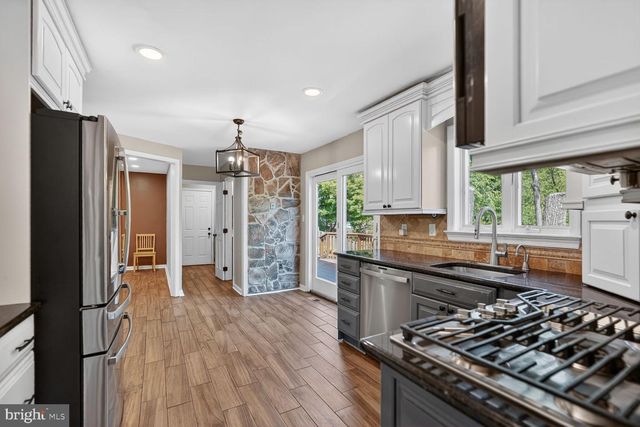 16929 BRIARDALE RD, Rockville, MD 20855