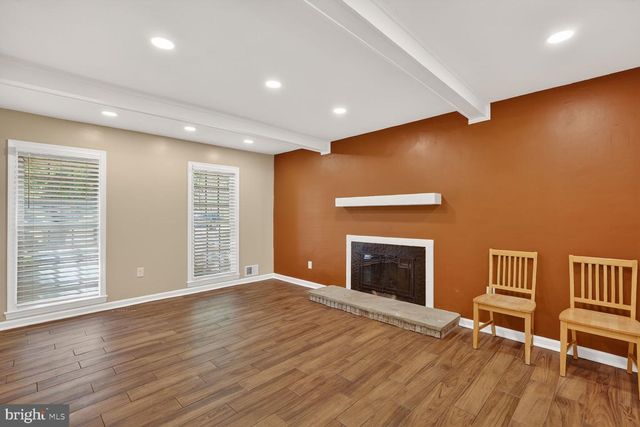 16929 BRIARDALE RD, Rockville, MD 20855