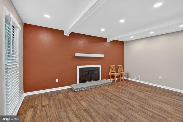 16929 BRIARDALE RD, Rockville, MD 20855
